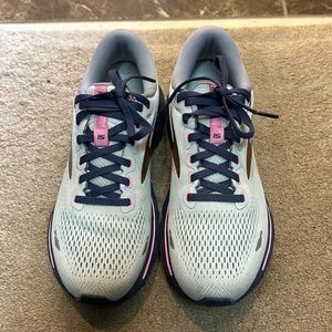 Brooks Ghost 15